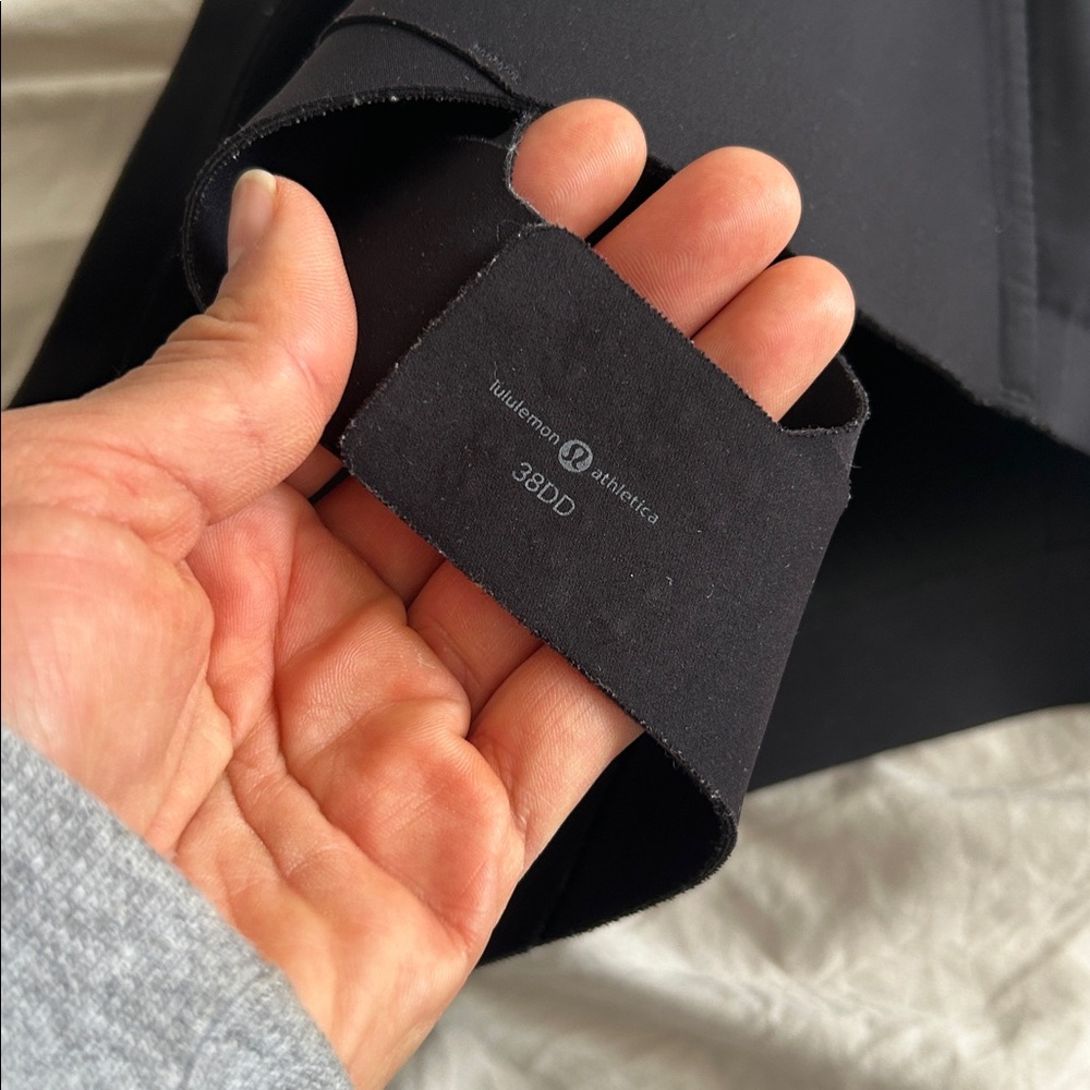 Lululemon Enlite Bra - Picture 6 of 6